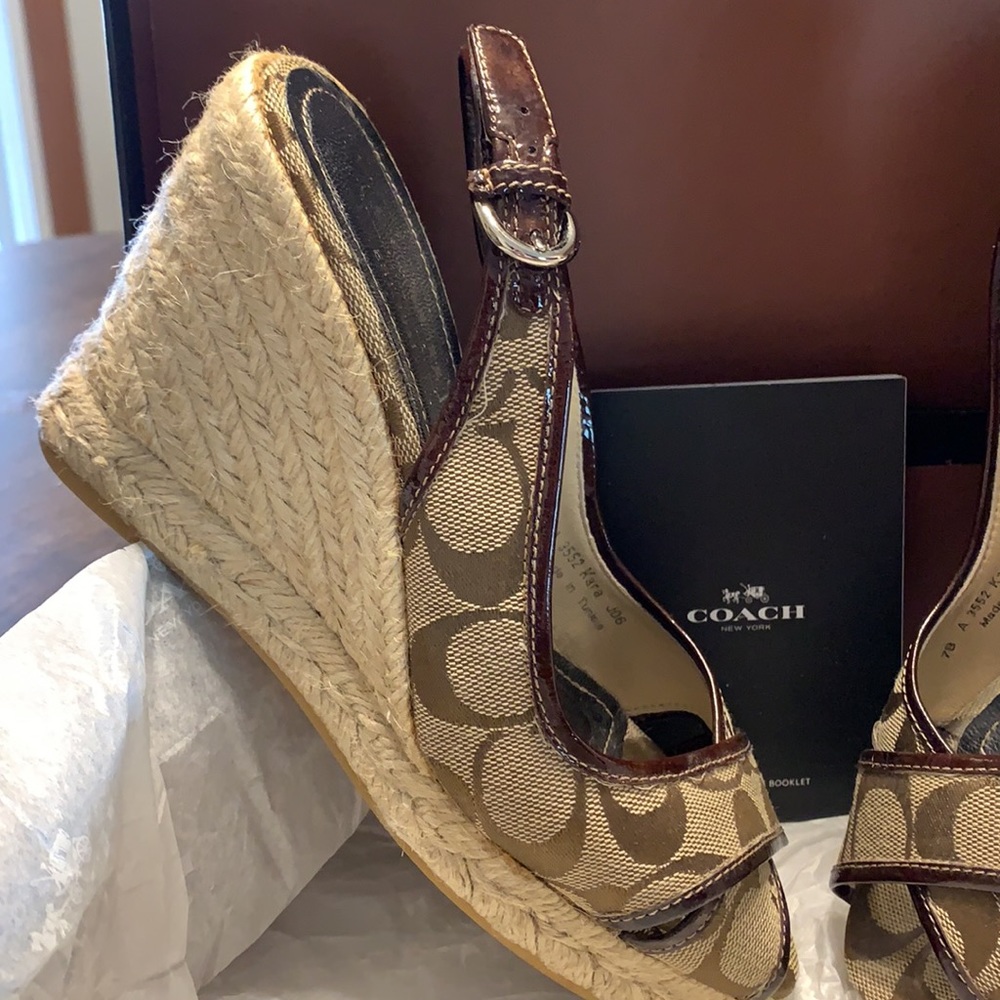 Received 2 pairs as a gift 🎁 as liked so much - Picture 2 of 5